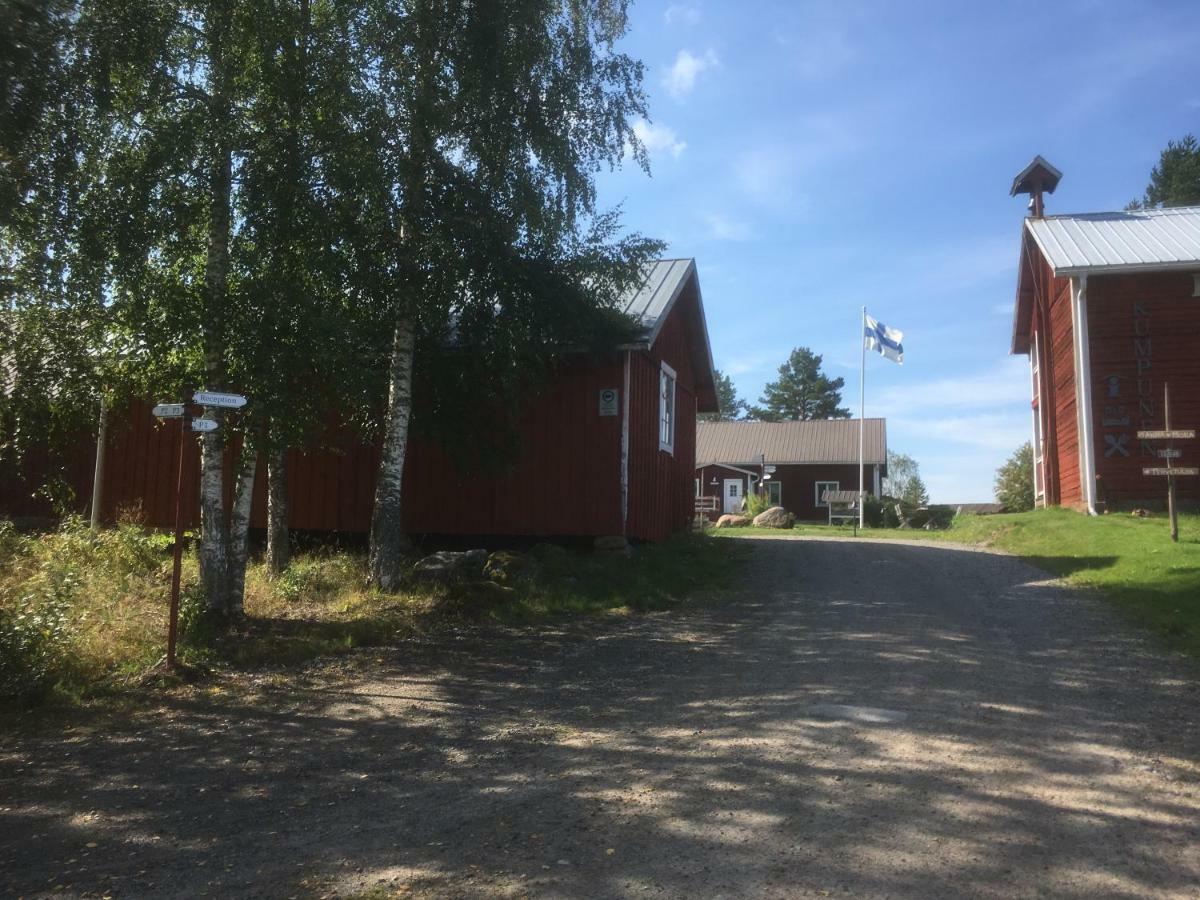 Hotel Farmholiday Kumpunen Petäjävesi Exteriér fotografie